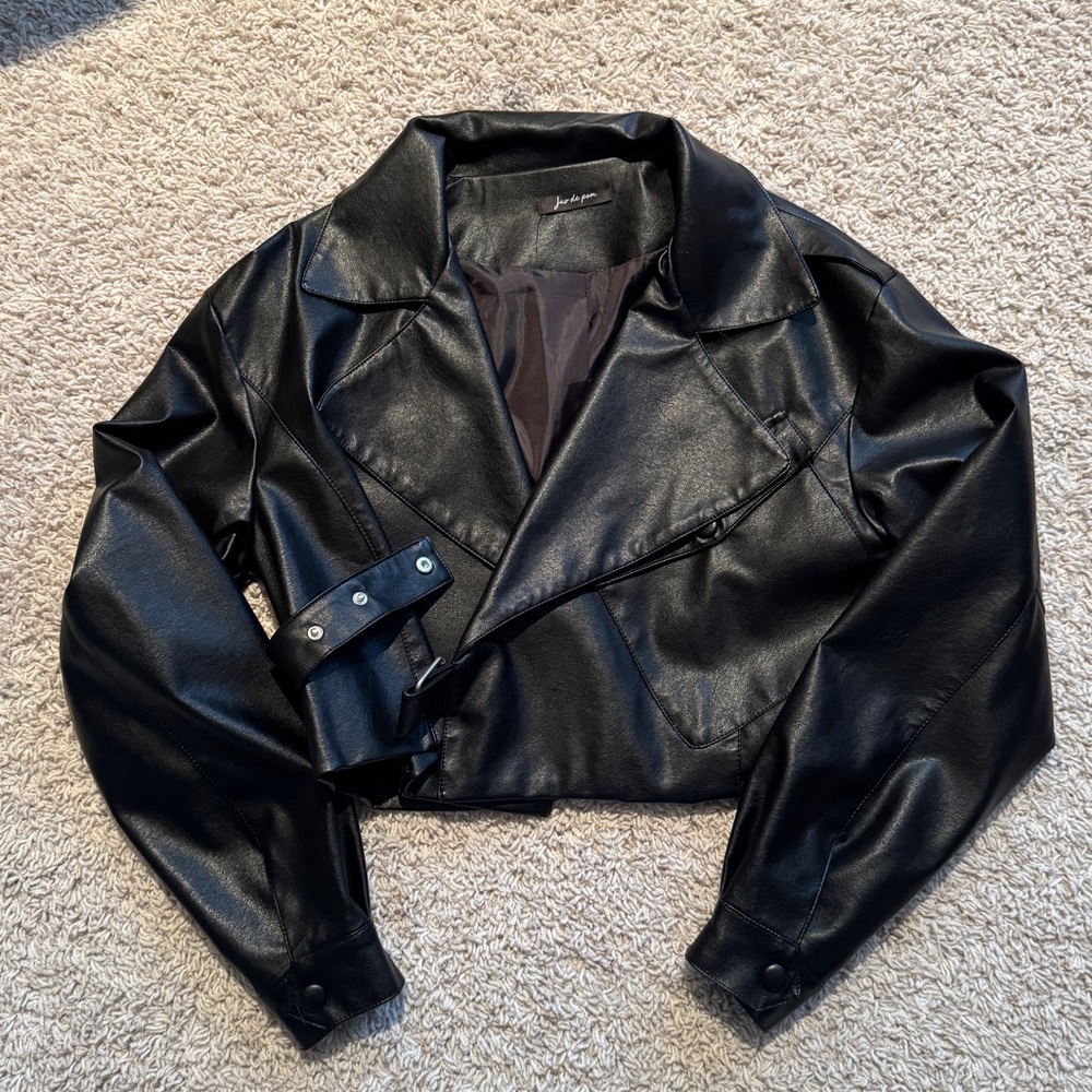 Black Faux Leather Jacket oversized and cropped
